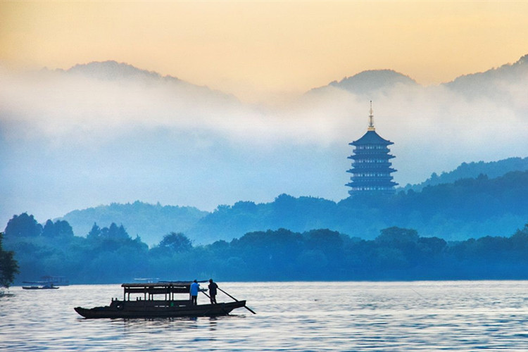 報考中國地質(zhì)大學(xué)（北京）網(wǎng)絡(luò)教育的學(xué)費是多少？