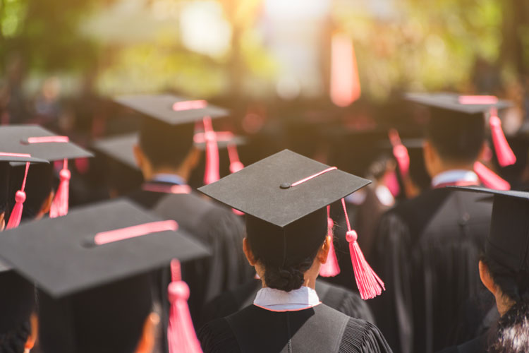 大連理工大學網(wǎng)絡教育本科什么時候可以報名？
