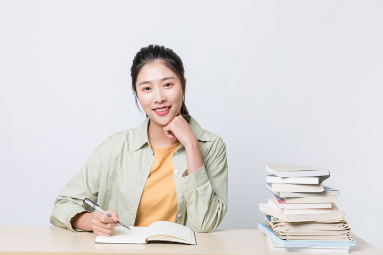 東北師范大學(xué)遠(yuǎn)程與繼續(xù)教育學(xué)院招生專業(yè)有哪些？